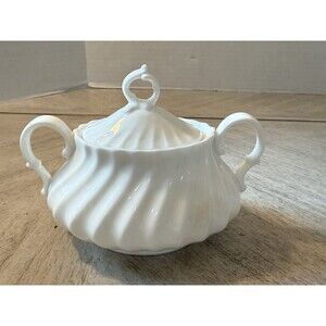 Royal‎ Doulton Cascade Sugar Bowl With Lid White H 5073 Made In England